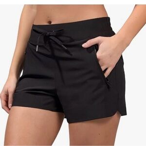 90 degree by reflexWomen's Black Athletic Shorts